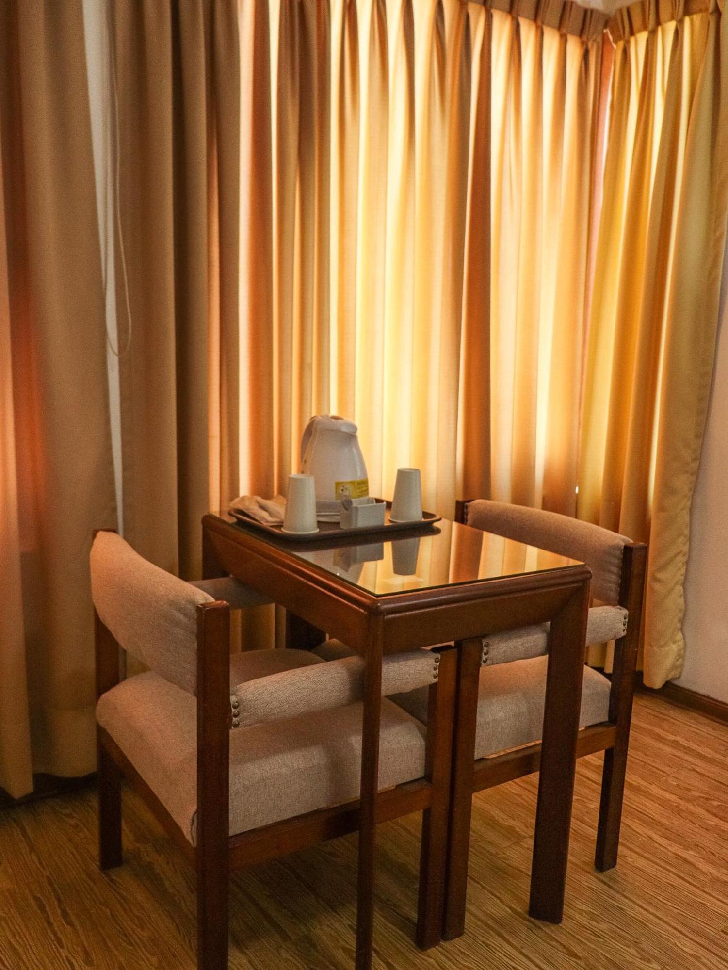 Hostal El Candelabro Pisco Kültér fotó